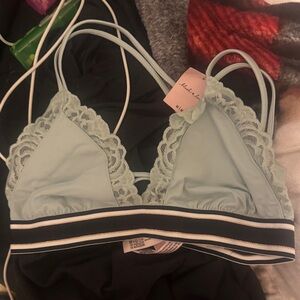 victoria secret bralette NWT no padding